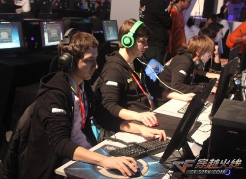 【赛前预告】王者荣耀冬季冠军杯，1月13日 DYG vs 杭州LGD大鹅