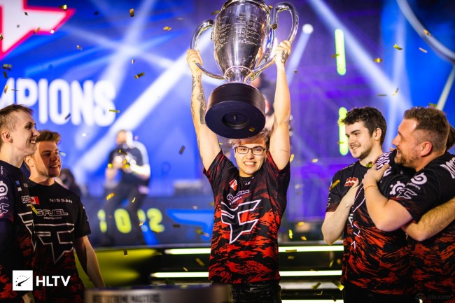 100 Thieves 将在 LTA 2025 跨会议的总决赛中对阵 Team Liquid