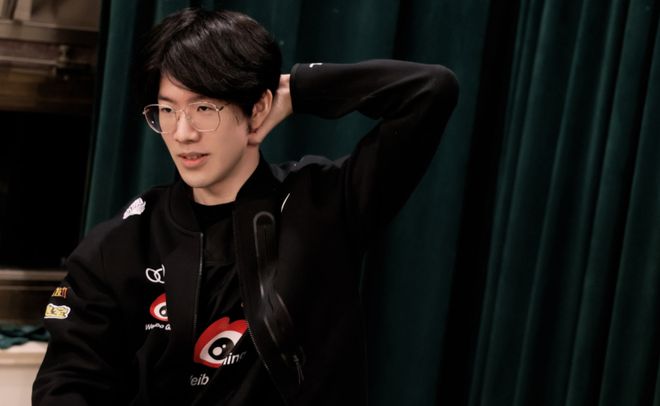 WE官宣：原LNG辅助选手Mark正式加入队伍